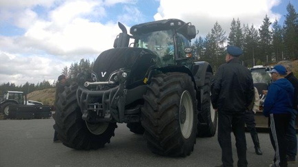 C 18 Valtra