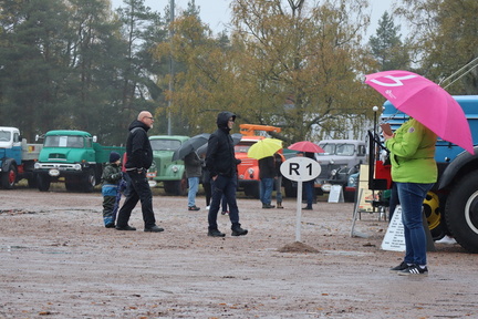Autonäyttely: Kasarminmäen paraatikenttä, Kouvola