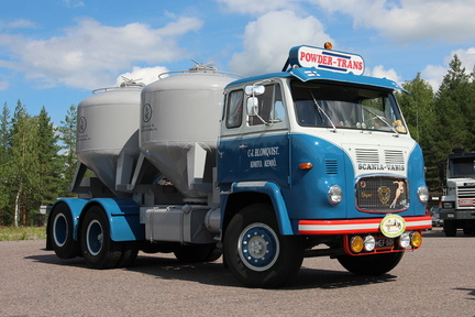 NÄRKO -palkinto, yleisön suosikki 2022 Scania LBS 76 + täysperävaunu, vm. 1967. Omistaja Carl-Johan Blomqvist