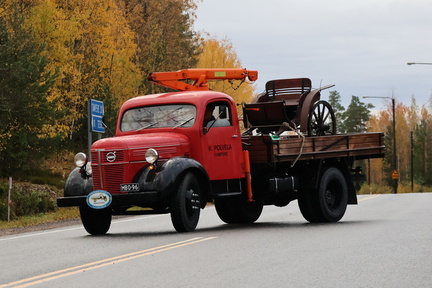 Olavi Sallinen palkittu 2020  Matti Polvela, Tampere – Volvo L 223 Z, vm. 1949 