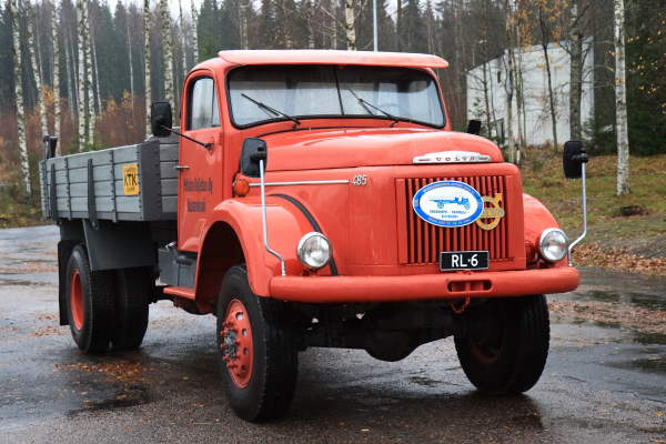 132_Kuusankosken_Volvo_485_JAI.JPG