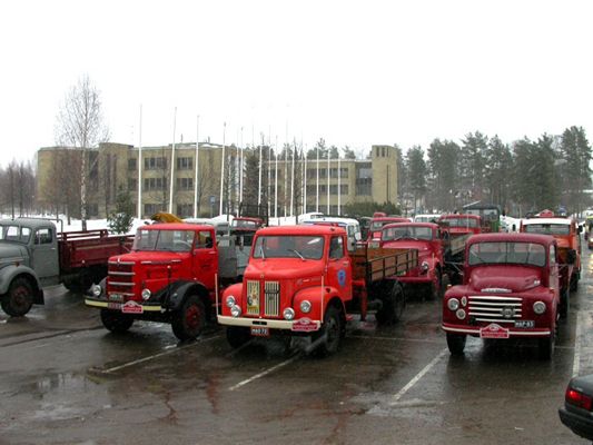 kevat2004_3_i.jpg